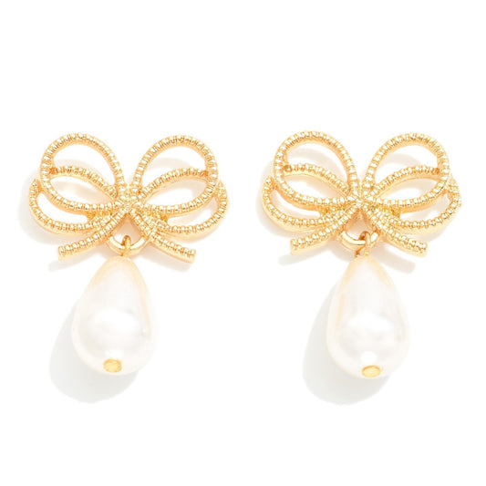 Stunner Bow & Pearl Earrings