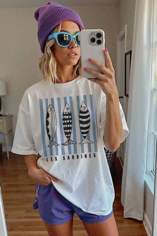 Les Sardines Graphic Tee