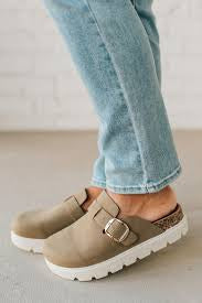 The Oaks Platform Mule