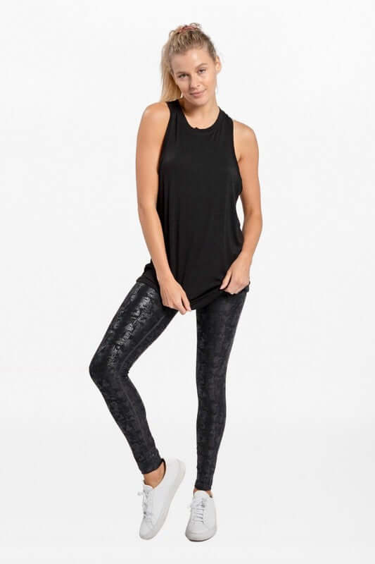 Corine Curved Hem Active Tank in Black